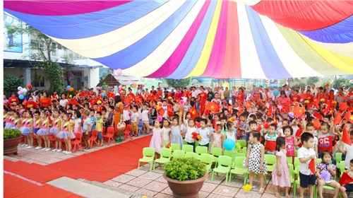 Trường mầm non gia thụy tổ chức lễ khai giảng năm học 2017-2018